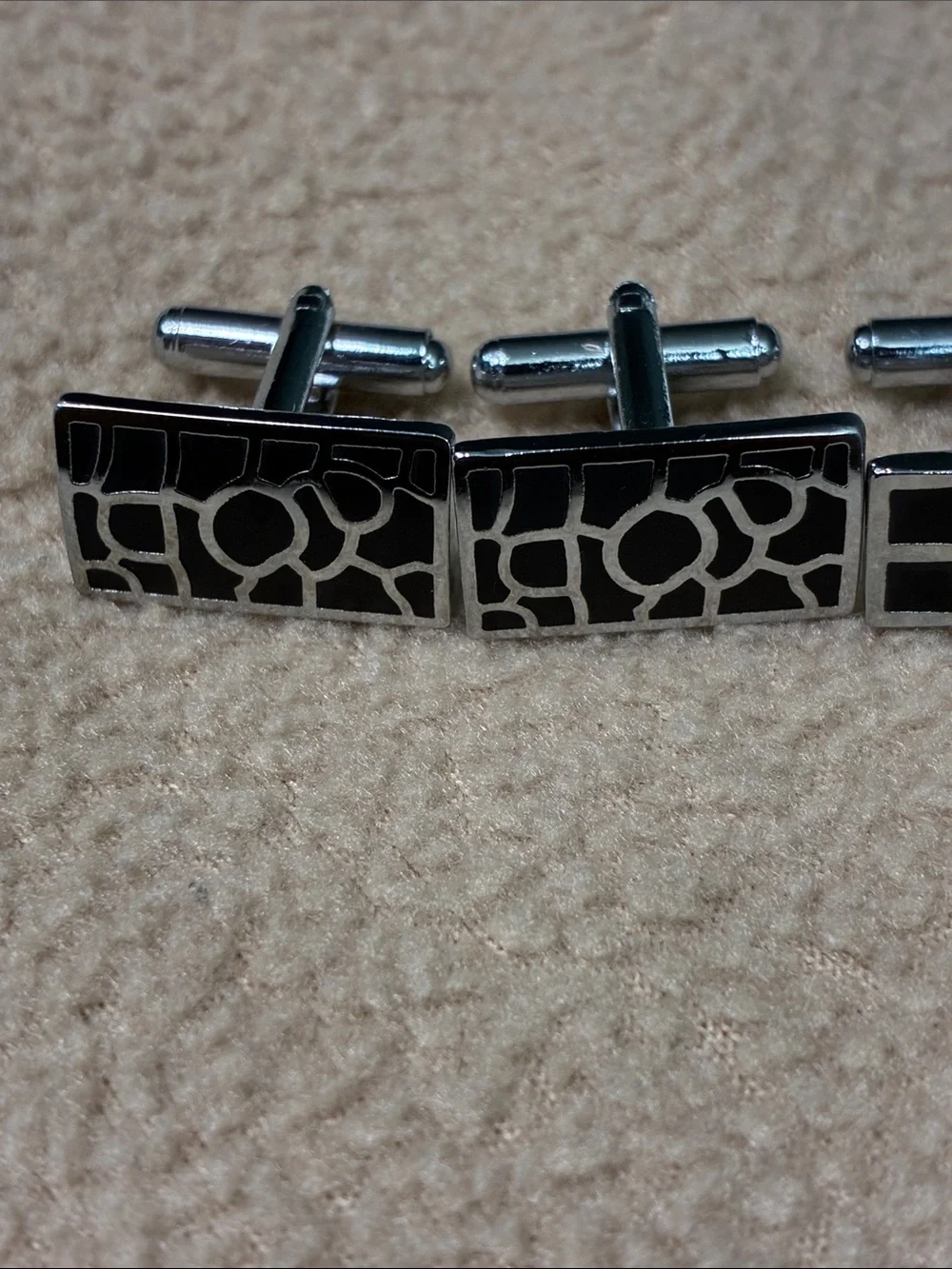 Black and Silver Geometric Men's Cufflinks Set